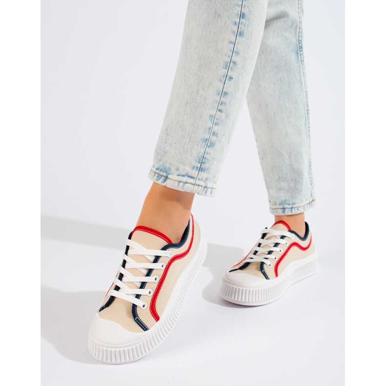 Shelovet dam sneakers med låg plattform beige 1