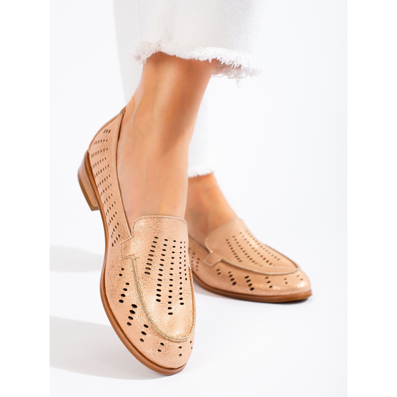 SHELOVET Damskor i guld genombrutna Potocki beige 1