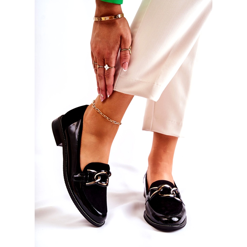 Klassiska mockasiner med kedja Laura Messi 2531 Svart 1