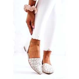 Eleganta läderballerinor Laura Messi 1110 Beige 1