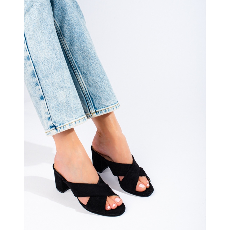 Svarta mockatofflor från Shelovet 2