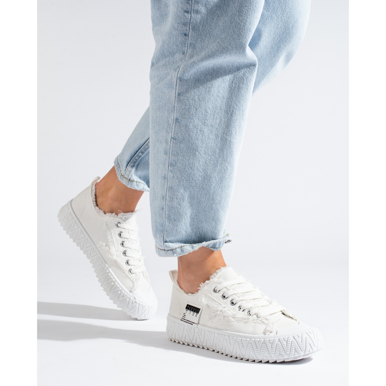 Shelovet vita platåsneakers 1