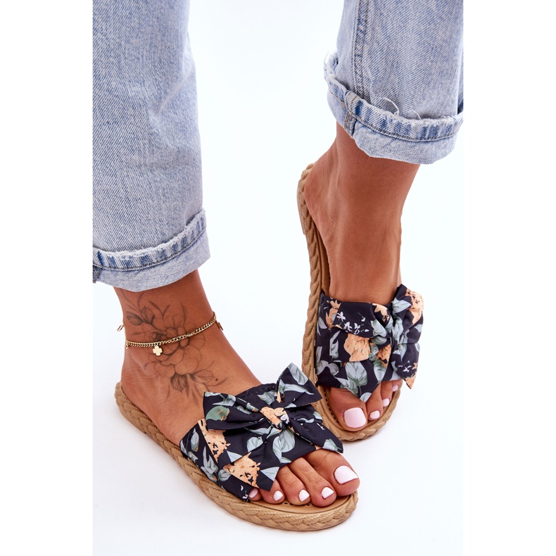 FK1 Kvinnors tofflor med en tyg rosett Svart blomma 2