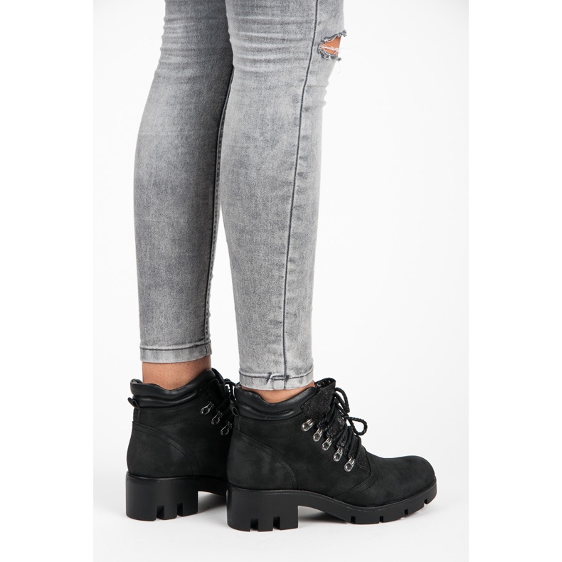 Vinceza Knutna vandringskängor svart 1