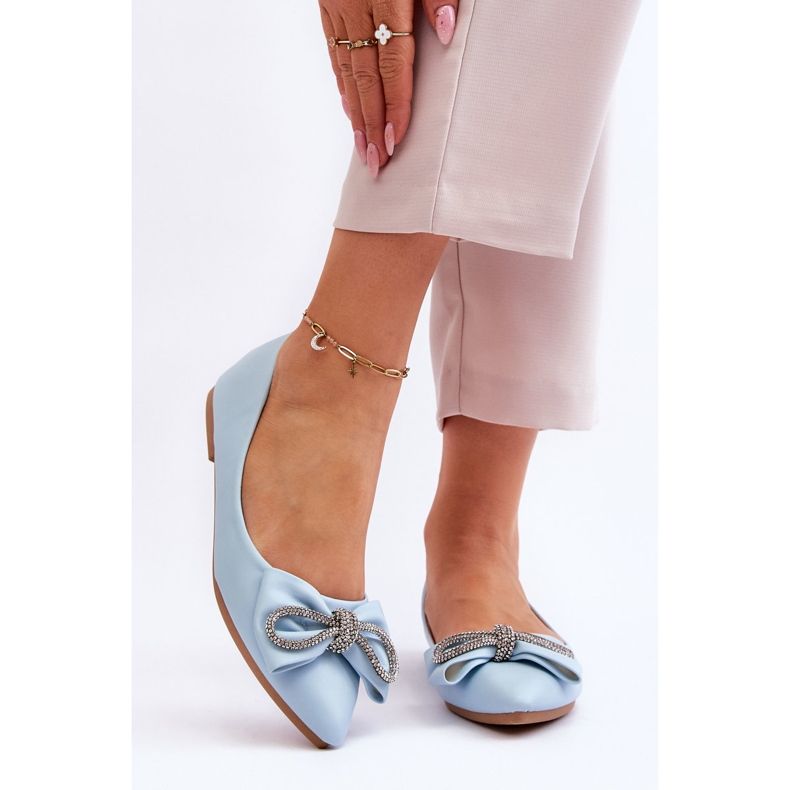 WS1 Eleganta ballerinor med rosett och blå engångsstrass 1